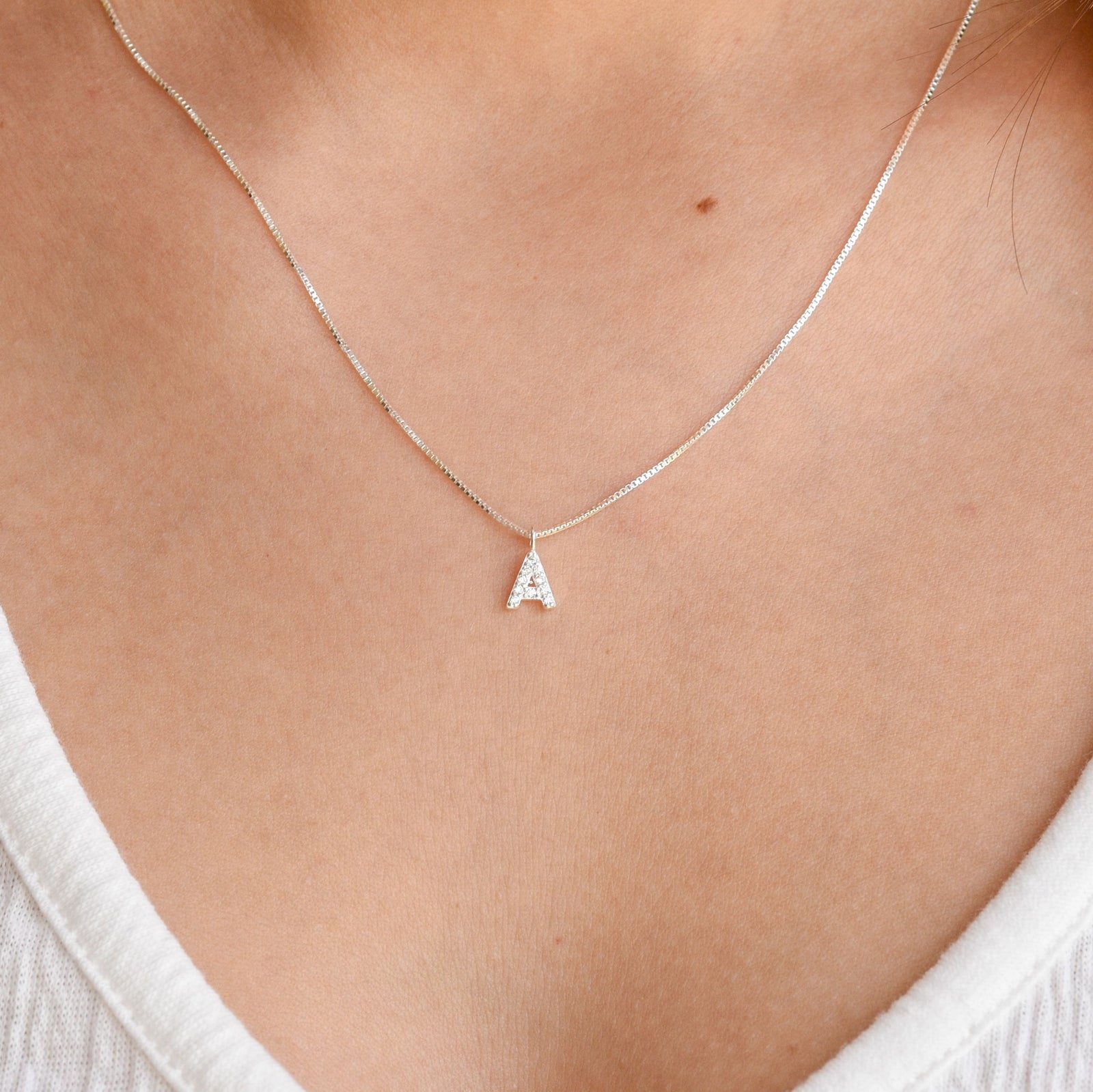 Collar Inicial con Circones