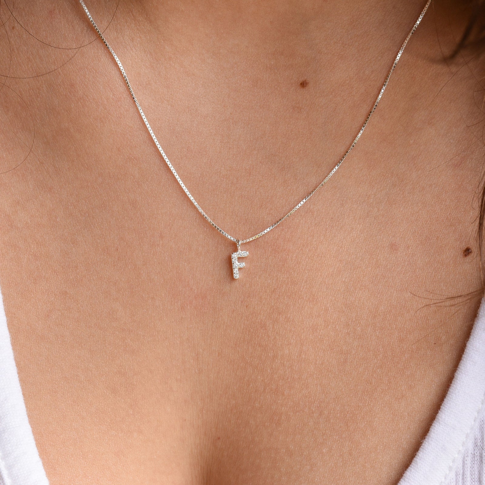 Collar Inicial con Circones