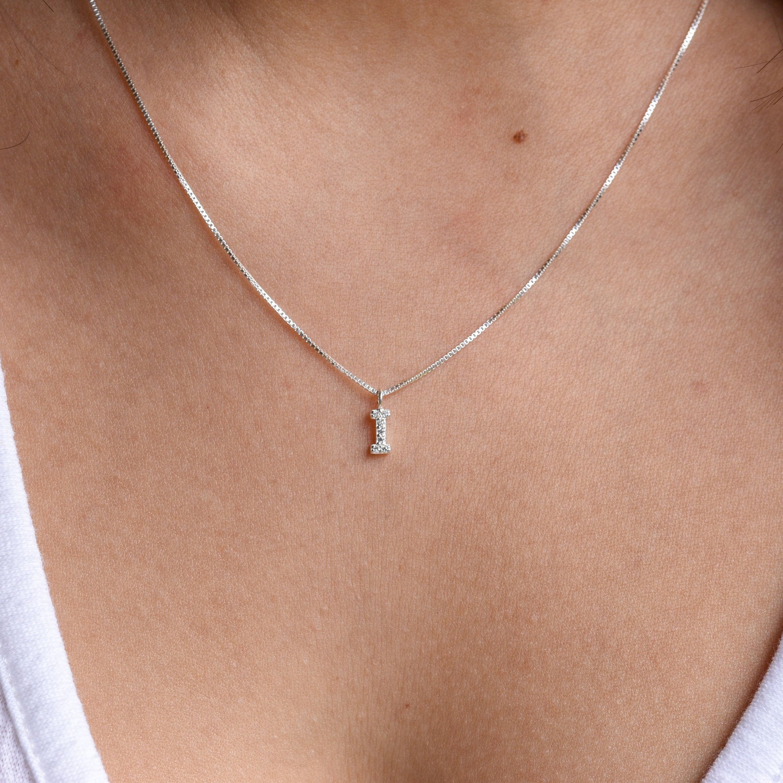 Collar Inicial con Circones