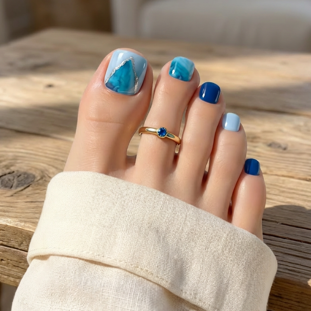 Blue Marble Pedicure | Stickers de Gel