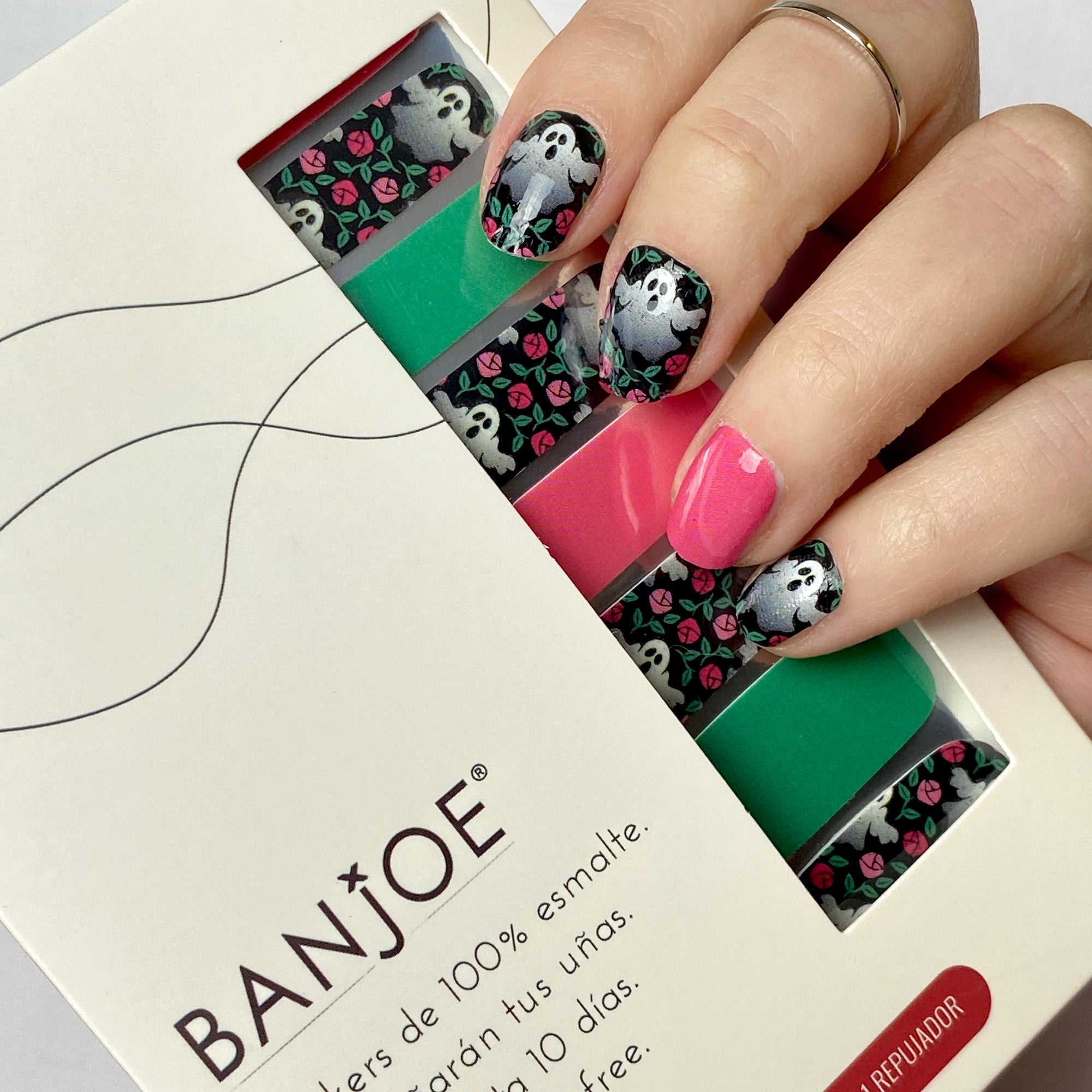 Fantasmas & Rosas | Stickers de Esmalte