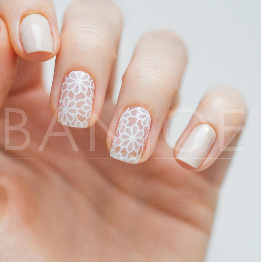 Beige Floreado | Esmalte